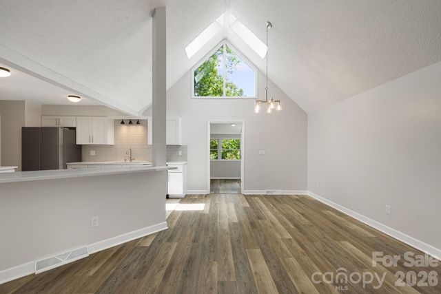 35 Golden Oaks Lane, Fletcher, NC 28732