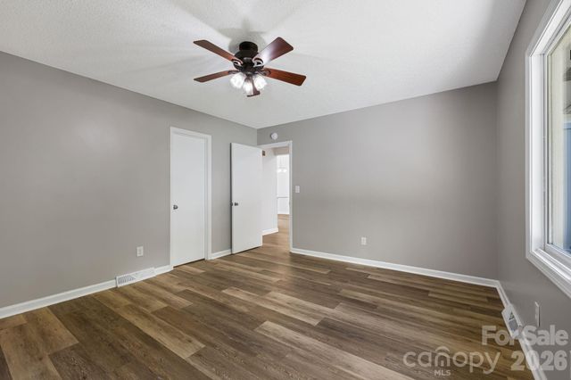 35 Golden Oaks Lane, Fletcher, NC 28732