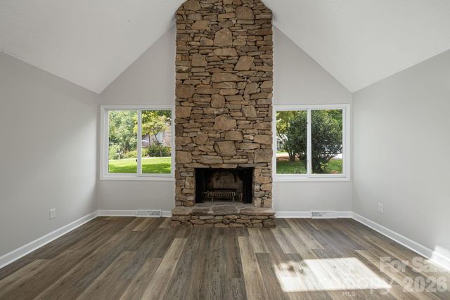 35 Golden Oaks Lane, Fletcher, NC 28732