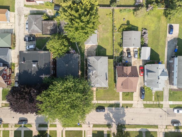 7329 28th AVENUE, Kenosha, WI 53143