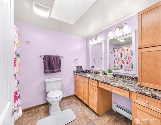 599 Loomis Trail Road, Lynden, WA 98264