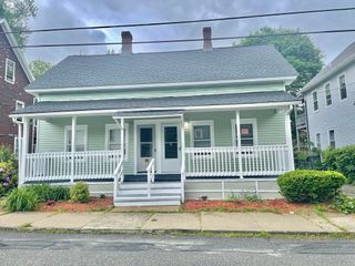 28-30 Plimpton St, Southbridge, MA 01550