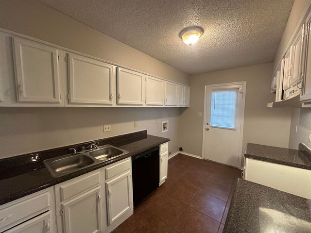 2225 EVENINGVIEW DR, Memphis, TN 38134