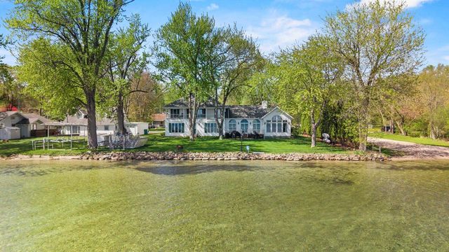 N4286 S Lakeshore Drive, Markesan, WI 53941
