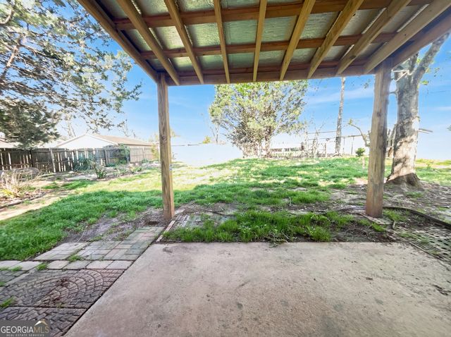 227 Brown Acres Road, Griffin, GA 30224