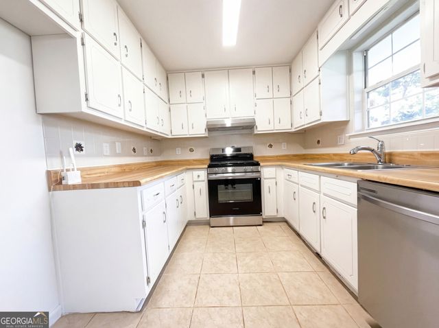 227 Brown Acres Road, Griffin, GA 30224