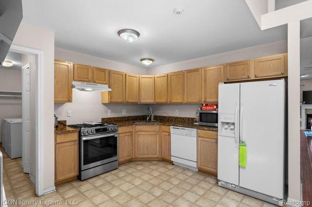 531 Cherry Grove Road, Canton Charter Township, MI 48188