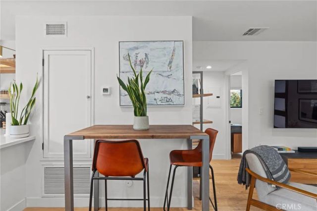 331 Brooks Avenue 1, Venice, CA 90291