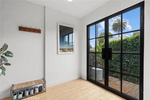 331 Brooks Avenue 1, Venice, CA 90291