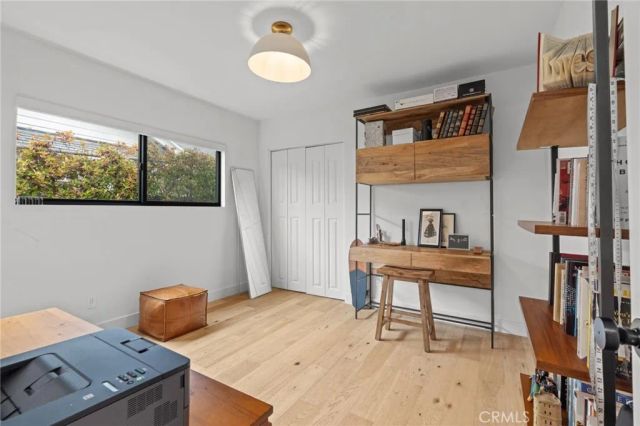 331 Brooks Avenue 1, Venice, CA 90291