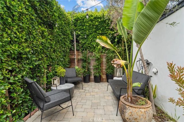 331 Brooks Avenue 1, Venice, CA 90291