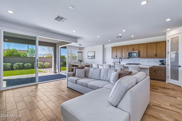11168 N ST HELENA --, Surprise, AZ 85388
