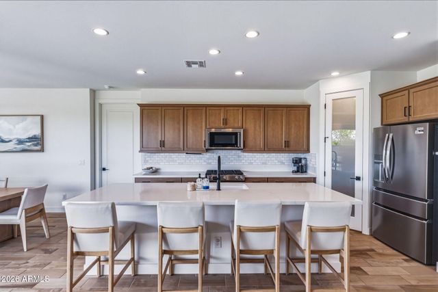11168 N ST HELENA --, Surprise, AZ 85388