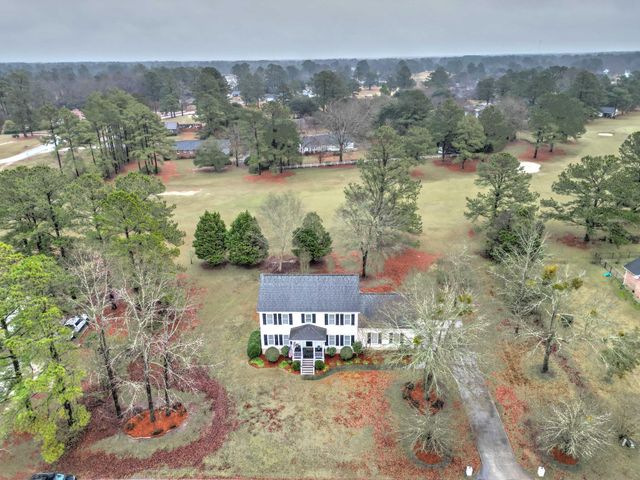 1480 Country Club Circle, Manning, SC 29102