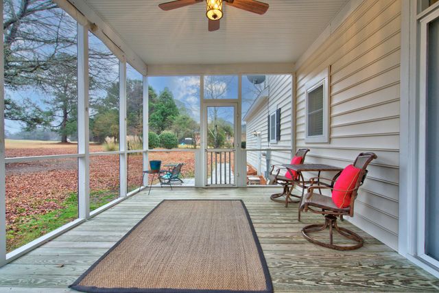 1480 Country Club Circle, Manning, SC 29102