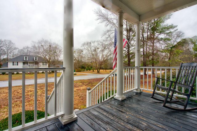 1480 Country Club Circle, Manning, SC 29102