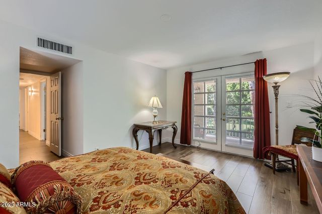 1305 E STEAMBOAT BEND Drive, Tempe, AZ 85283