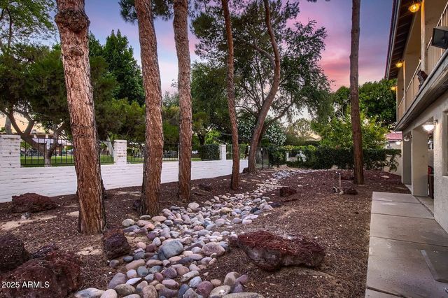 1305 E STEAMBOAT BEND Drive, Tempe, AZ 85283