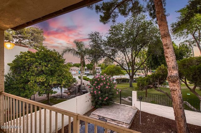 1305 E STEAMBOAT BEND Drive, Tempe, AZ 85283