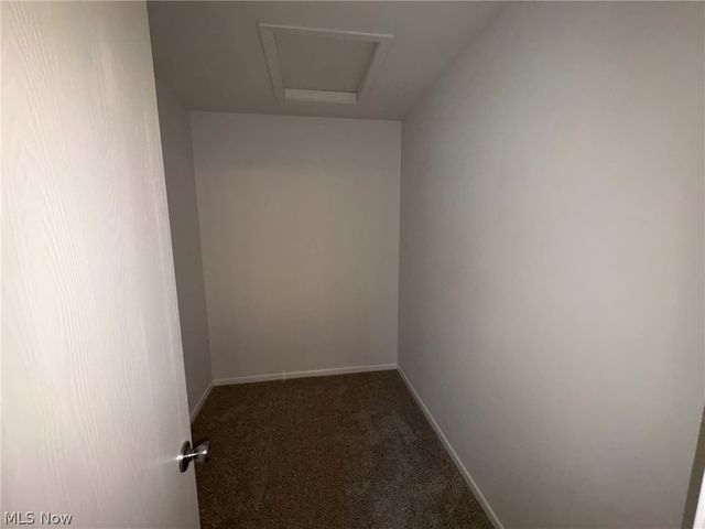 459 Hampton Drive, Elyria, OH 44035