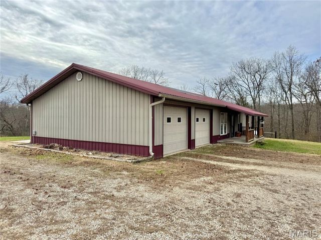 21924 Trogden Rd, Farmington, MO 63640