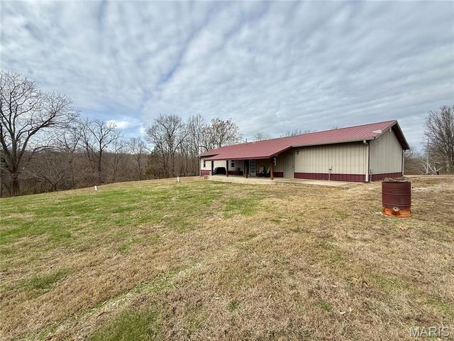21924 Trogden Rd, Farmington, MO 63640