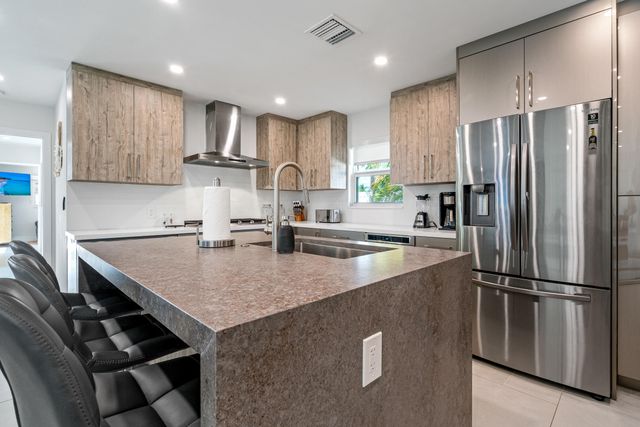 331 SE 6th Avenue, Pompano Beach, FL 33060