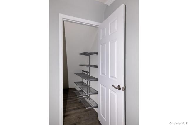 65 Friendly Court FC65, Babylon, NY 11704