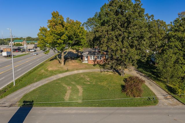 101 Sunset Rd, Dickson, TN 37055