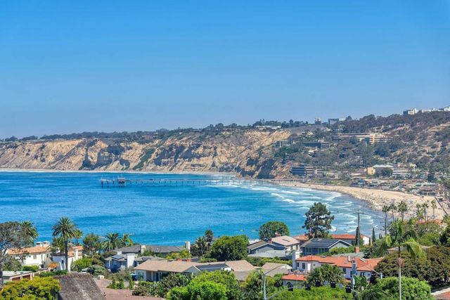 7755 Ludington Place, La Jolla, CA 92037