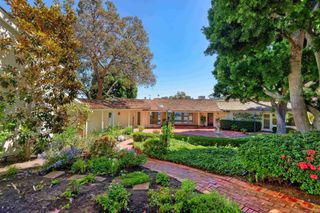 7755 Ludington Place, La Jolla, CA 92037