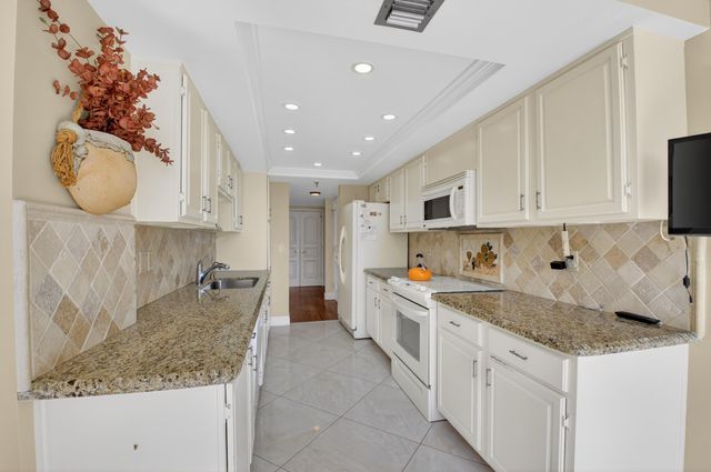 20110 Boca West Drive Apt. 234, Boca Raton, FL 33434