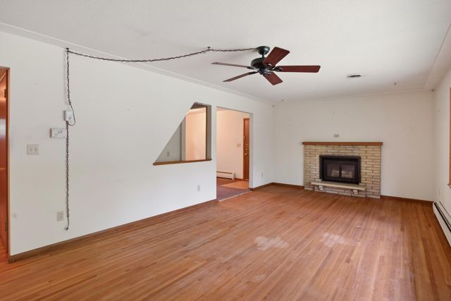 3724 Huntingdon Drive, Minnetonka, MN 55305