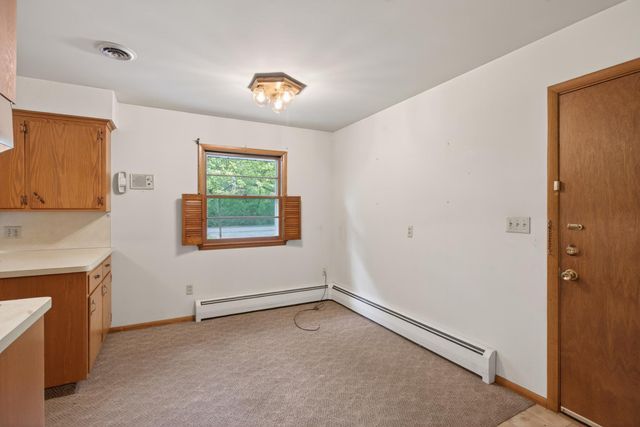 3724 Huntingdon Drive, Minnetonka, MN 55305