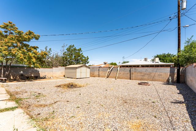 8903 Cordova Avenue NE, Albuquerque, NM 87112
