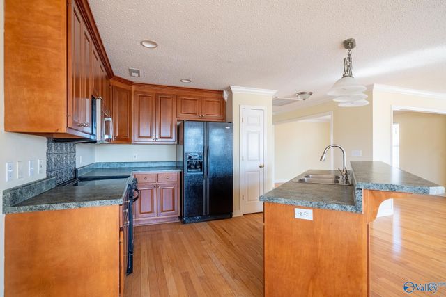 5002 Blakemore Drive, Owens Cross Roads, AL 35763