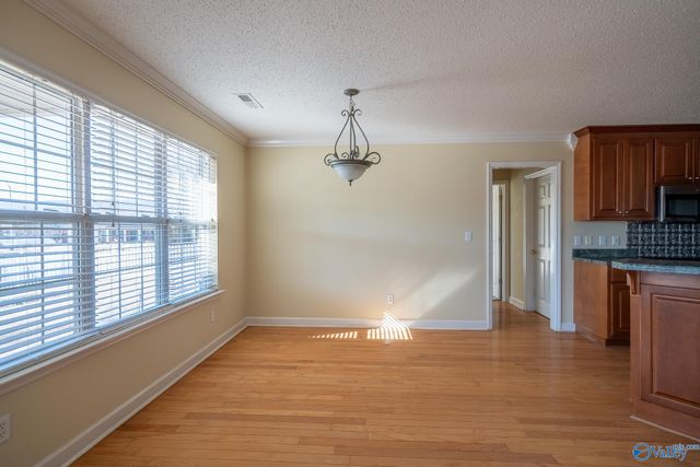 5002 Blakemore Drive, Owens Cross Roads, AL 35763