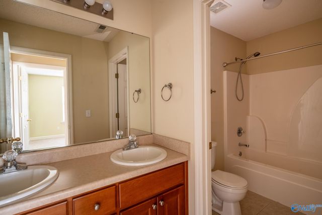 5002 Blakemore Drive, Owens Cross Roads, AL 35763