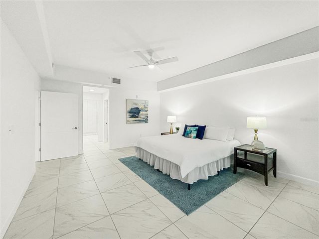 125 ISLAND WAY 502, Clearwater Beach, FL 33767