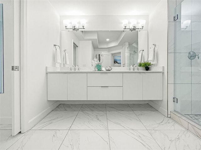 125 ISLAND WAY 502, Clearwater Beach, FL 33767