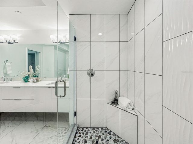 125 ISLAND WAY 502, Clearwater Beach, FL 33767