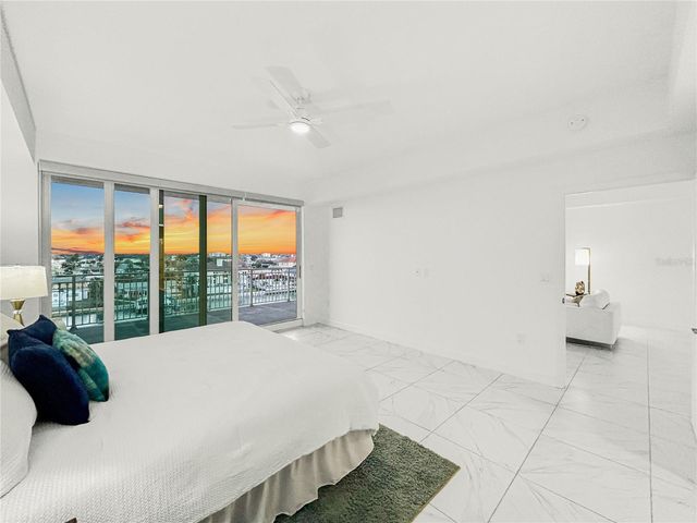 125 ISLAND WAY 502, Clearwater Beach, FL 33767