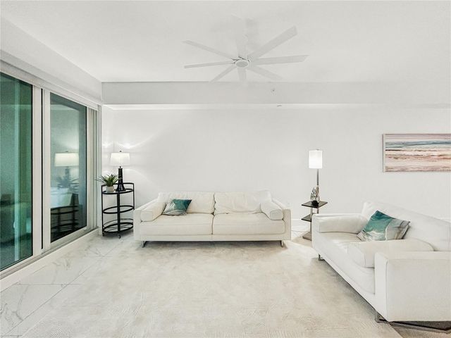 125 ISLAND WAY 502, Clearwater Beach, FL 33767