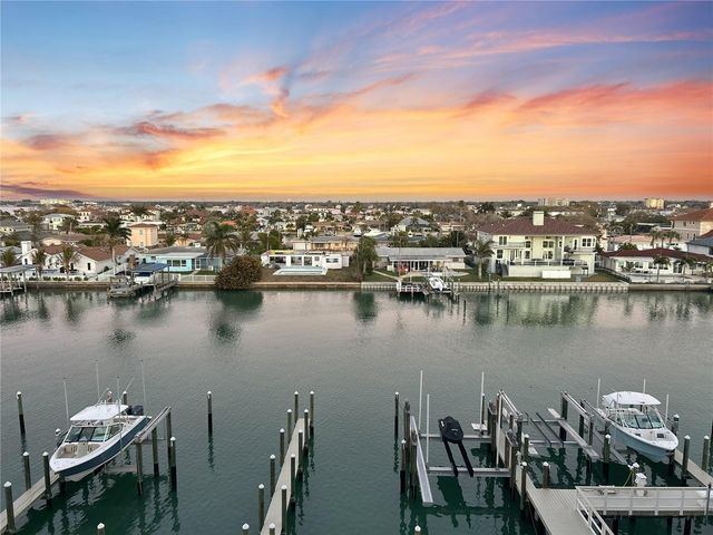 125 ISLAND WAY 502, Clearwater Beach, FL 33767