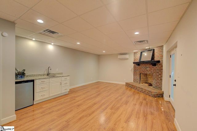 400 Four Lakes Drive, Easley, SC 29642