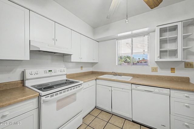 18226 N 10TH Drive, Phoenix, AZ 85023