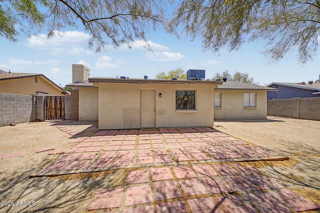 18226 N 10TH Drive, Phoenix, AZ 85023