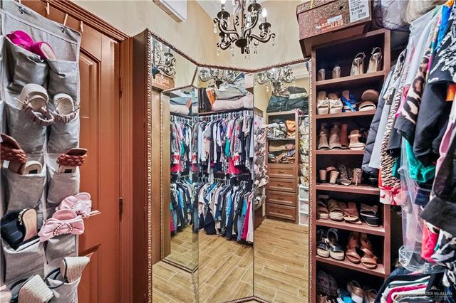 2710 Seton Street, Edinburg, TX 78542