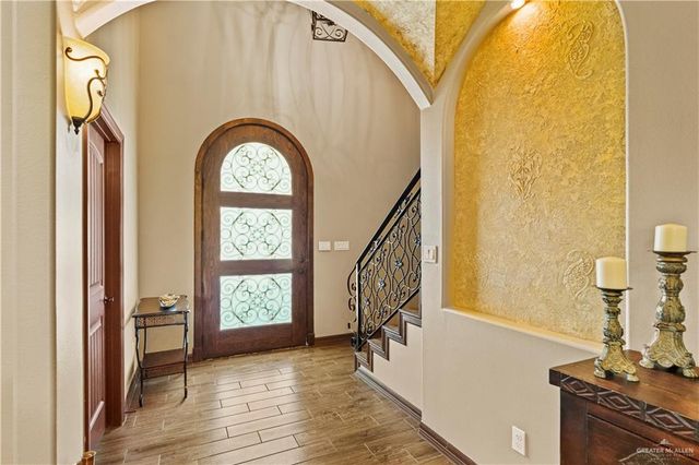 2710 Seton Street, Edinburg, TX 78542