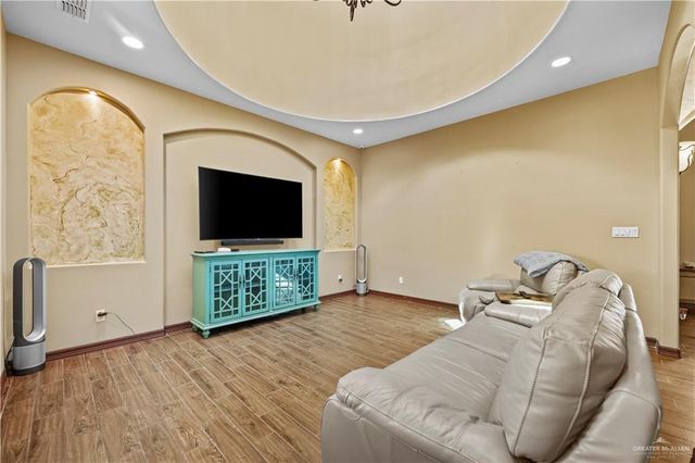 2710 Seton Street, Edinburg, TX 78542